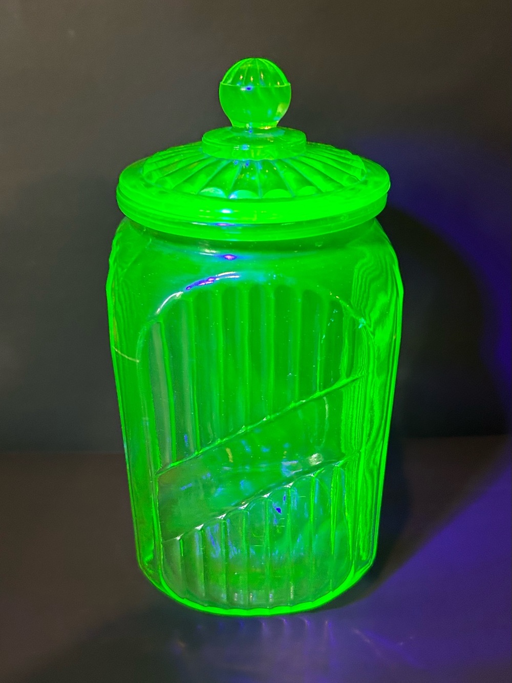 Vintage 1930’s Anchor Hocking Uranium Glass Biscuit/Cookie Jar